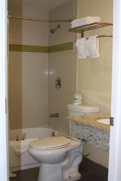 Hollywood Gateway Inn image 2